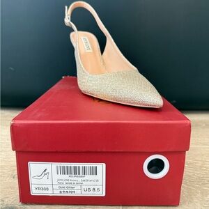 Joy In Love Gold Glitter Pointed Slingback Flats - Women's US 8.5